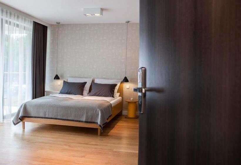شقة غرفة واحدة, Apartamenty Paliki