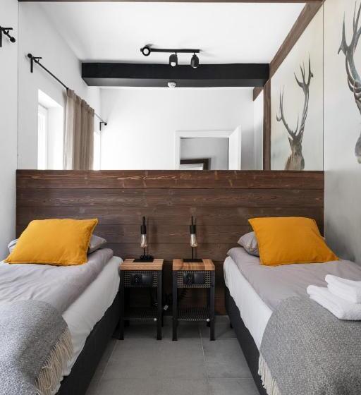 شقة غرفتين, Aparthotel Narciarska 2