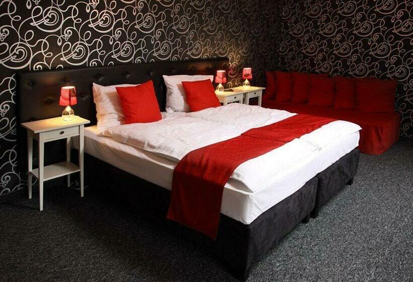 Номер Стандарт Трехместный, Pałac Piorunów & Spa