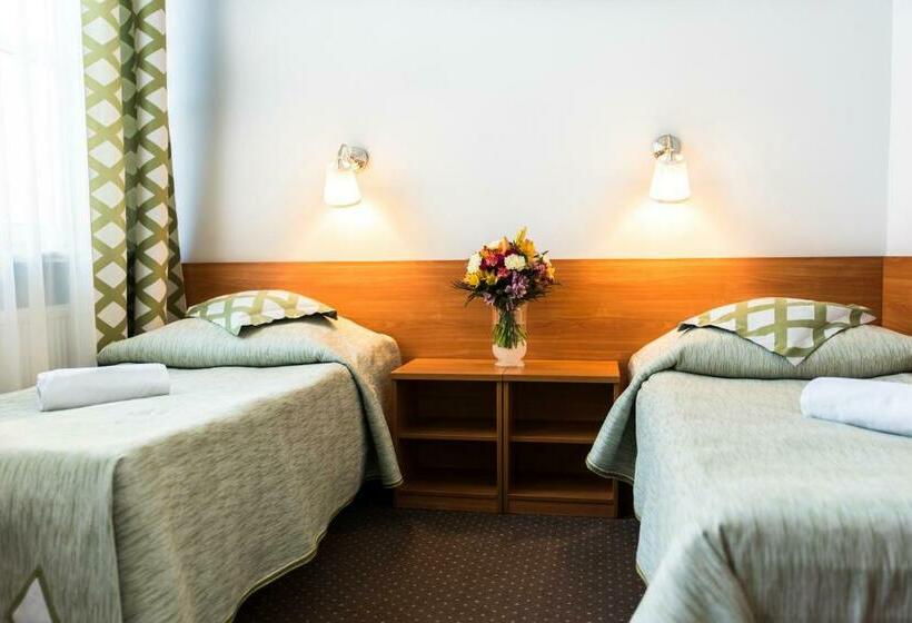 اتاق استاندارد, Amicus żoliborz