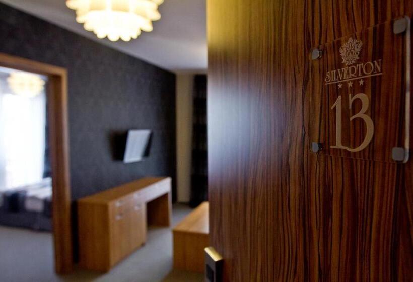Студио Стандарт с Террасой, Silverton  Sauna,jacuzzi,mini Siłownia,bar Sezonowy, Przyjazny Rodzinom