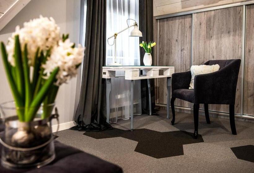 Студия Superior, Silverton  Sauna,jacuzzi,mini Siłownia,bar Sezonowy, Przyjazny Rodzinom