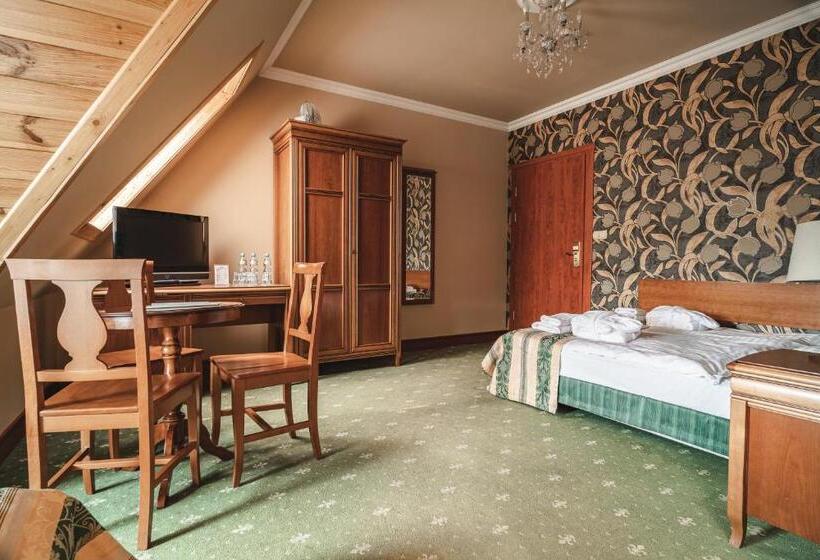 Номер Стандарт Трехместный, Biały Dunajec Resort & Spa