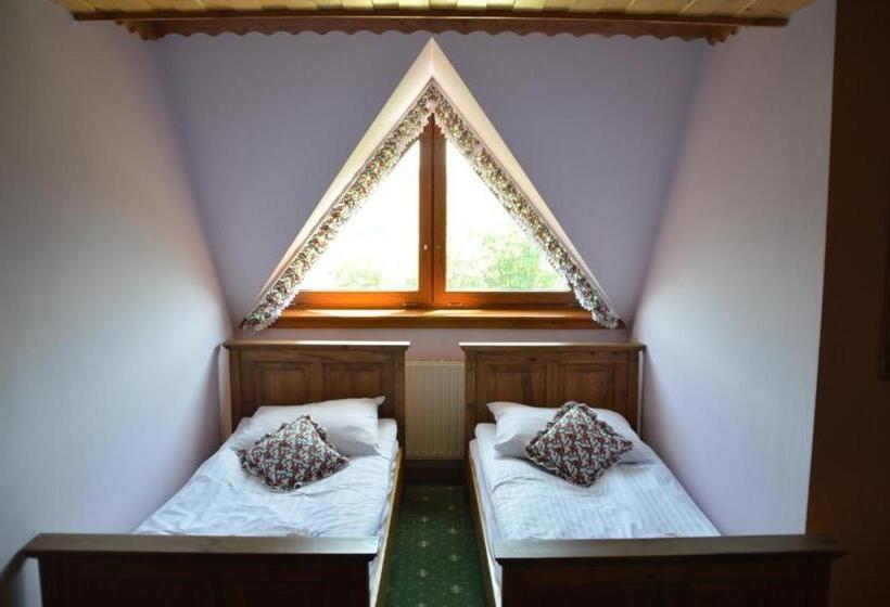 חדר סטנדרט לארבעה, Biały Dunajec Resort & Spa