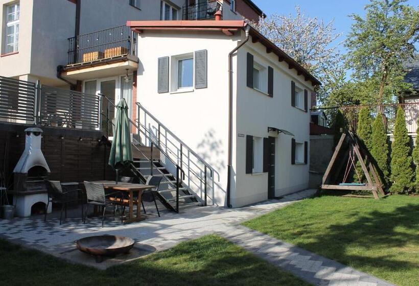 کلبه ییلاقی, Villa Agatomdom Gdańsk, Taras Grill Kuchnia, 1800m Stare Miasto Gdańsk
