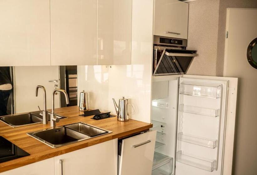 Дом 1 Спальня, Pirat Hotel & Spa Hotel Z Basenem