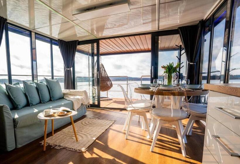 Casa 1 Quarto, Pirat Hotel & Spa Hotel Z Basenem
