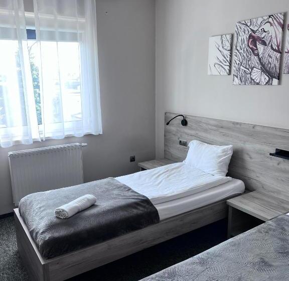 Номер Economy, Pro B&b