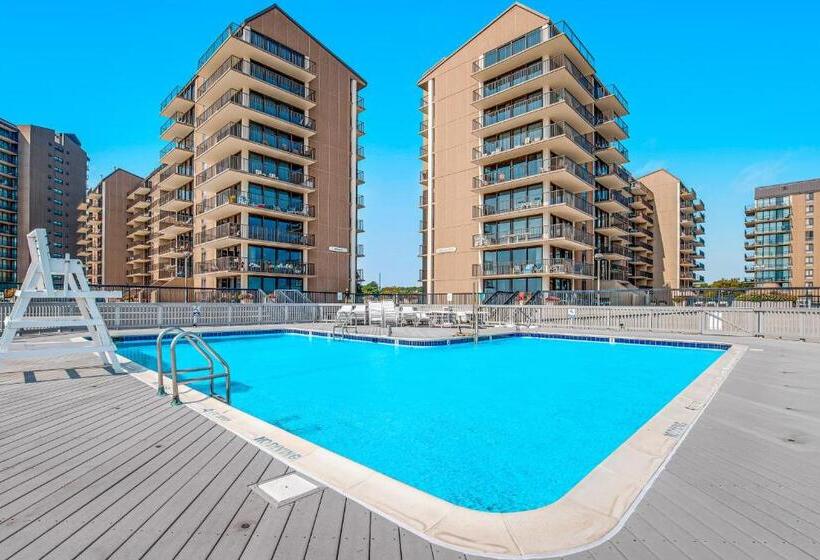 Апартаменты 3 Спальни, Sea Colony  14001 Tall Pines