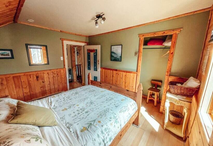 디럭스 룸, Gîte B&b Du Village