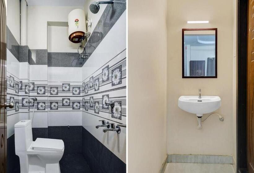 اتاق کلاسیک سه تخته, Oyo Flagship 80698 Vara Residency
