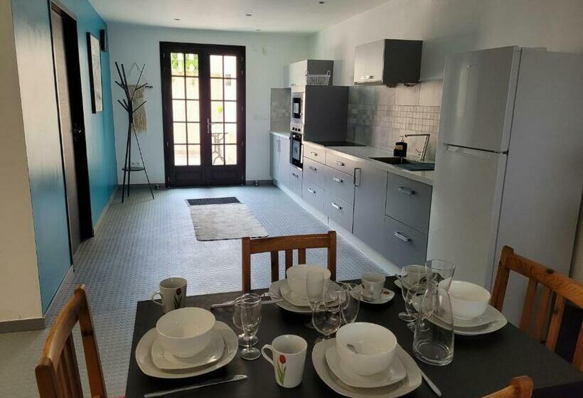 Номер Стандарт, Chambre D Hôte à La Villa René