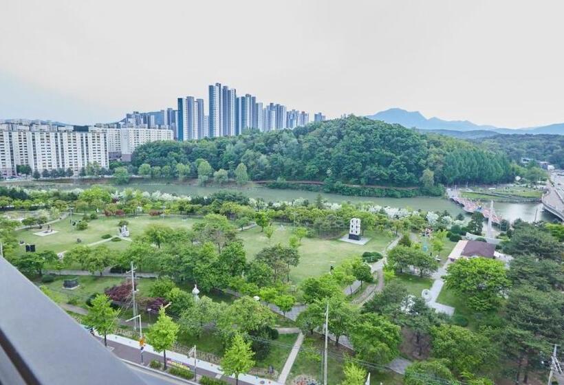 اتاق استاندارد, Chuncheon Eston