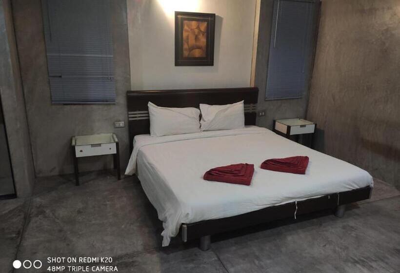 침실 2개 아파트, Amarin Hotel Patong