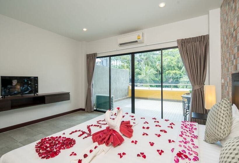 침실 1개 디럭스 아파트, Amarin Hotel Patong