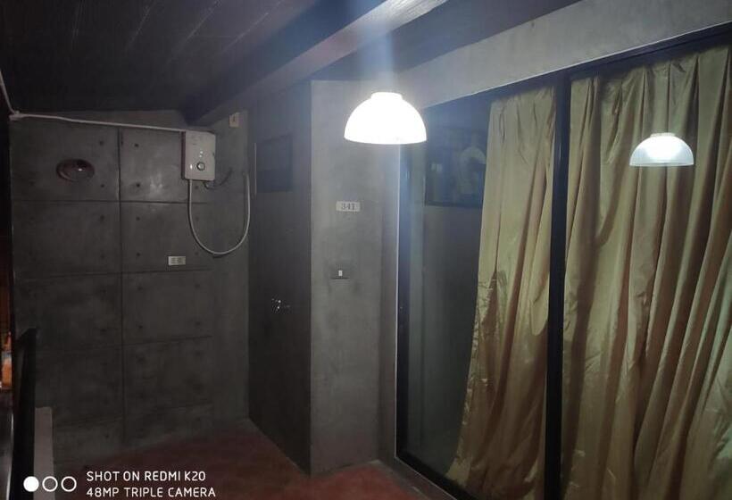 침실 2개 아파트, Amarin Hotel Patong