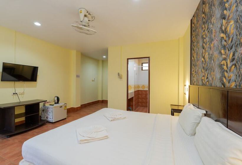 스탠다드 룸, Amarin Hotel Patong
