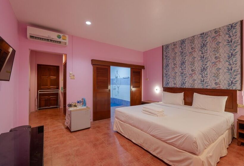 스탠다드 룸, Amarin Hotel Patong