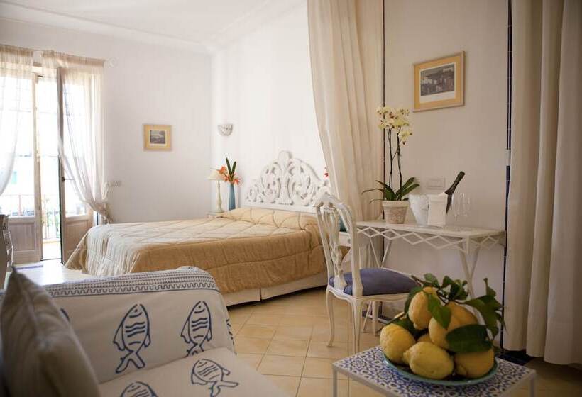سوئیت جونیور با چشم‌انداز باغ, Boutique Hotel Casa Mariantonia