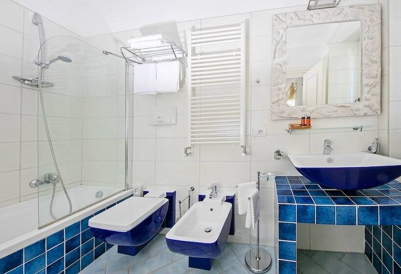 سوییت با چشم‌انداز دریا, Boutique Hotel Casa Mariantonia
