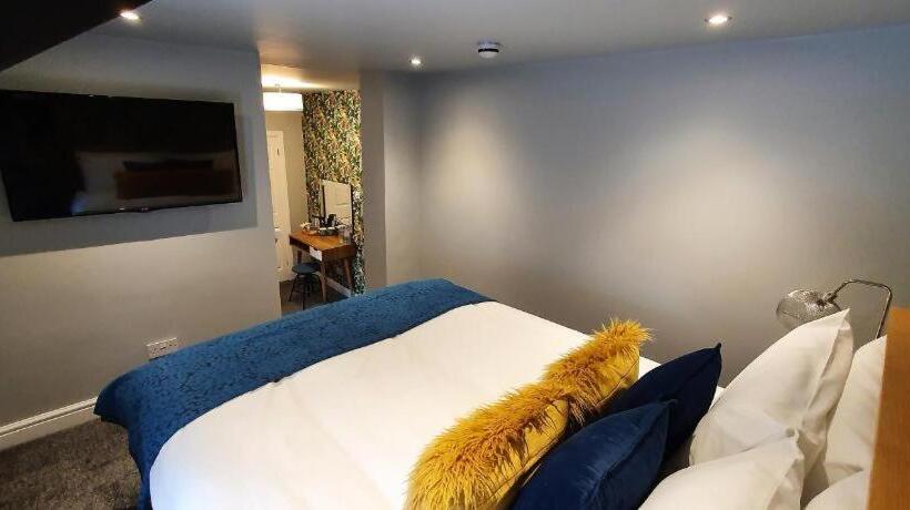 Номер Deluxe Кровать Кинг, The George Country Inn, Wath
