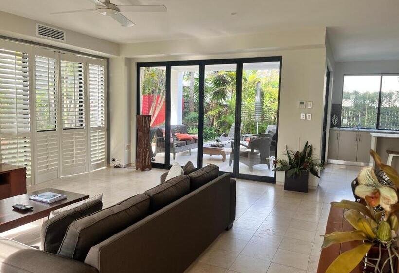 带3个卧室的别墅, Noosa Village River Resort