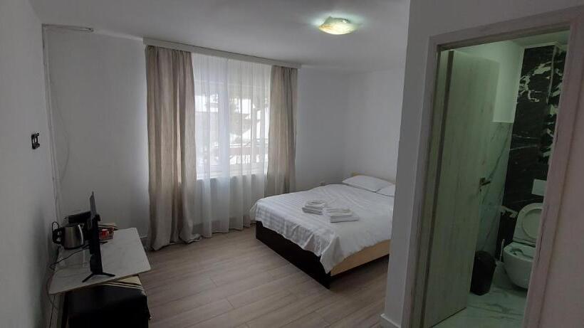 Номер Стандарт, Antic House