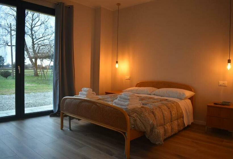 اتاق لوکس با چشم‌انداز باغ, Azienda Agrituristica Scotti