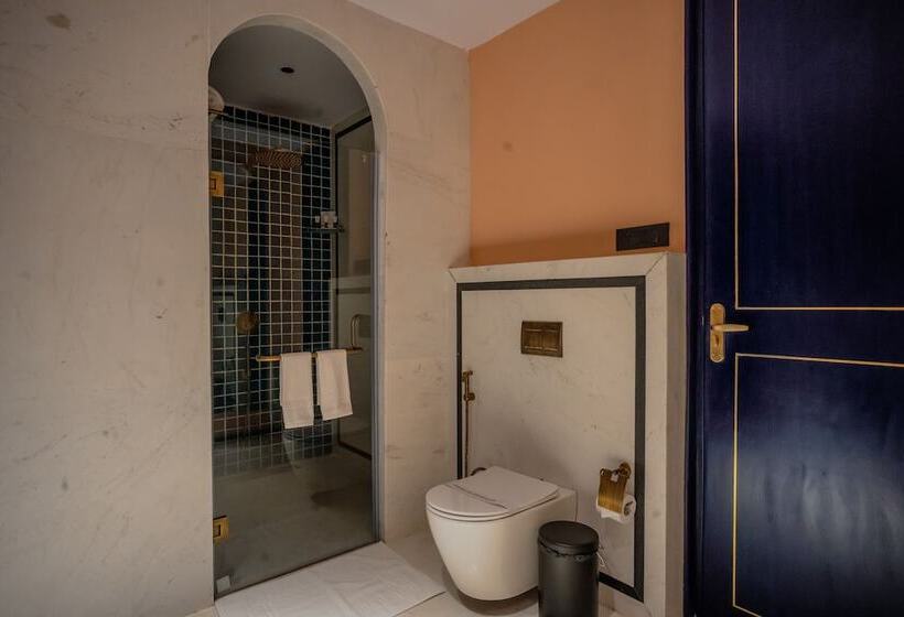 スイート, Bur Dera   A Boutique Luxury