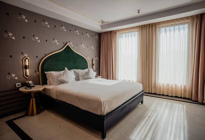 スイート, Bur Dera   A Boutique Luxury