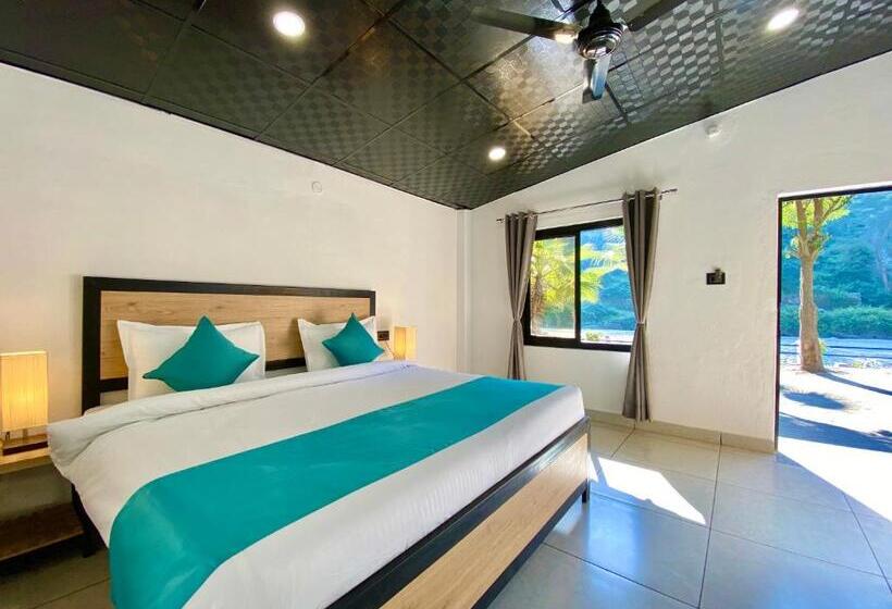 Quarto Deluxe, Euphoric River Resort