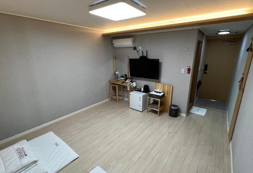 اتاق استاندارد, Tongyeong  Chosun