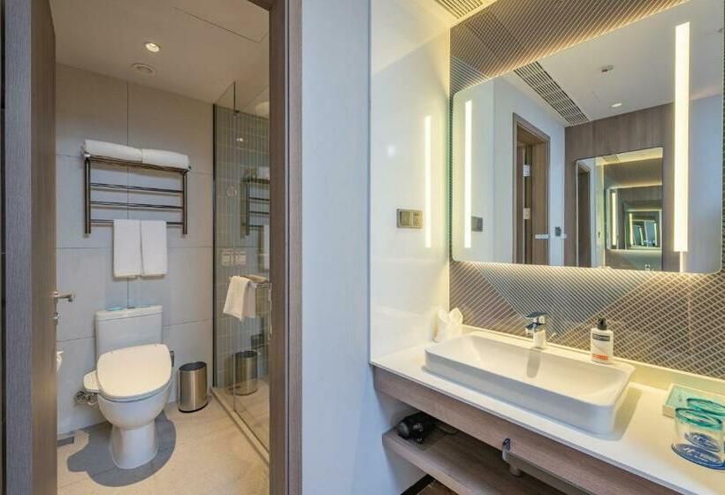 带大床的标准间, Holiday Inn Express Suzhou Luzhi, An Ihg