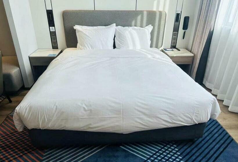 Люкс Кровать Кинг, Holiday Inn Express Suzhou Luzhi, An Ihg