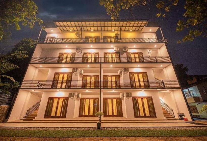 Апартаменты 1 Спальня Нижний Этаж, Y Villa Residencies