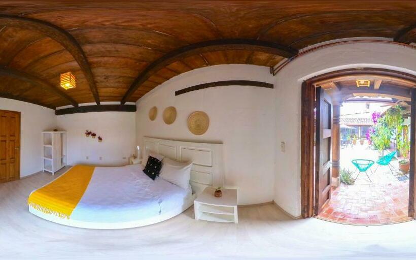 اتاق لوکس, Noma Bed & Breakfast