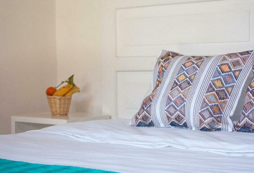 اتاق لوکس, Noma Bed & Breakfast