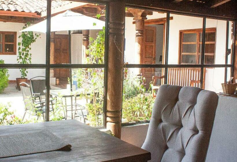اتاق لوکس, Noma Bed & Breakfast