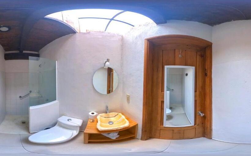 اتاق لوکس, Noma Bed & Breakfast