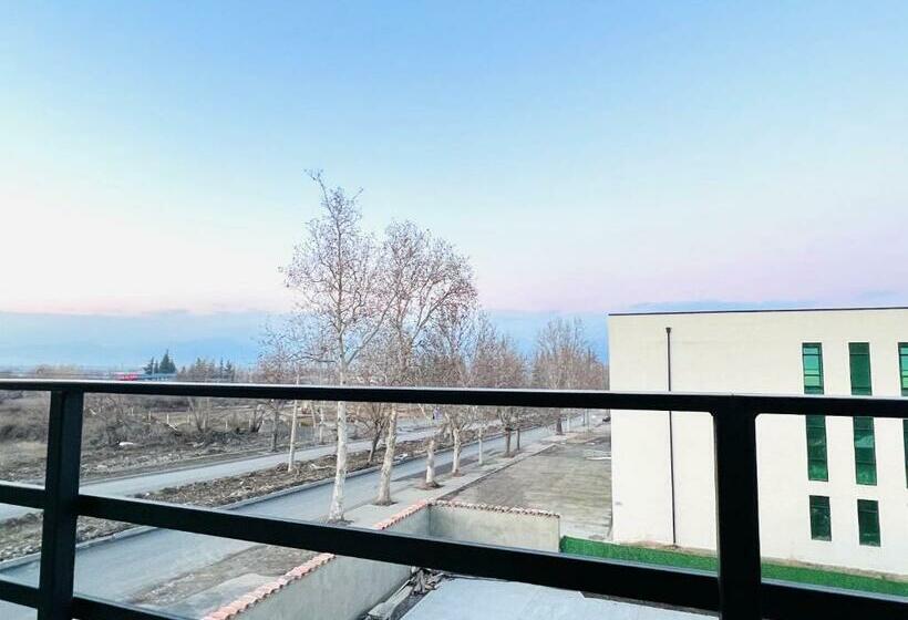 اتاق استاندارد با بالکن, Green Hotel Ang