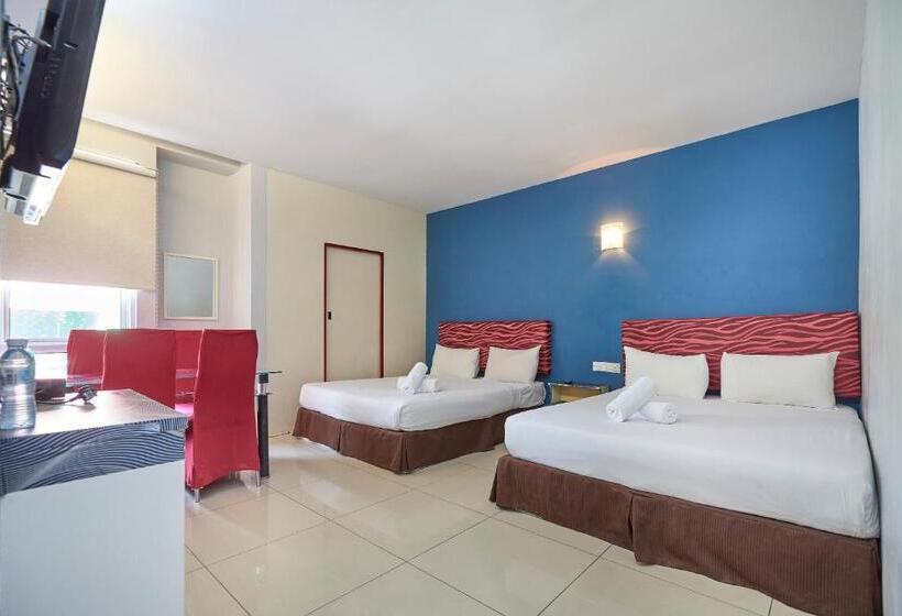 Семейный Номер Deluxe, Swing And Pillows At Pj Kd