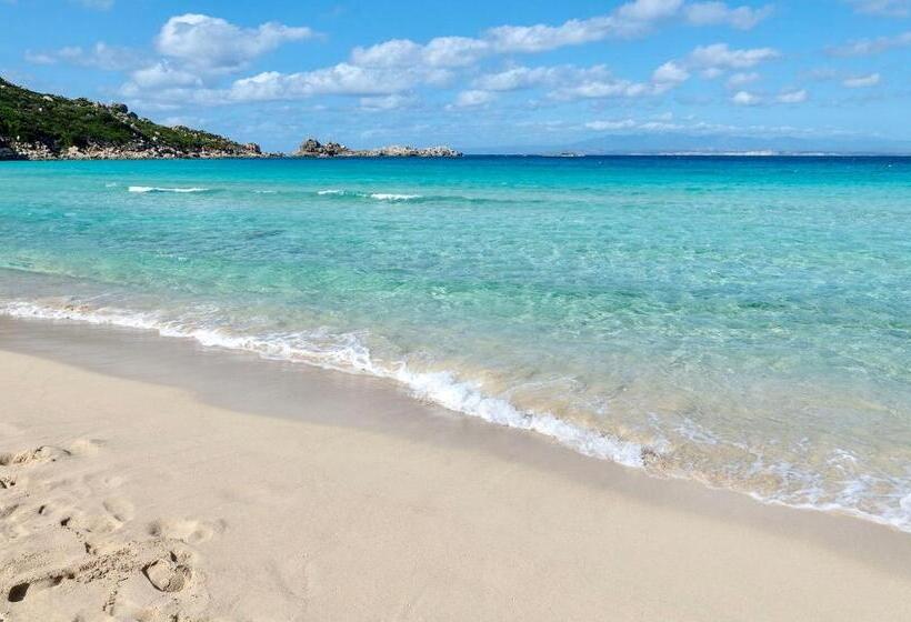 آپارتمان 1 خوابه, Apartments In Santa Teresa Di Gallura