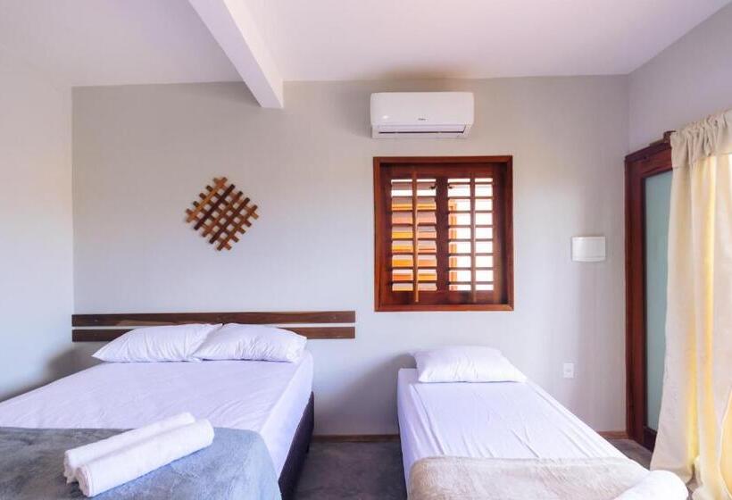 اتاق استاندارد سه نفره, Villa Ondas