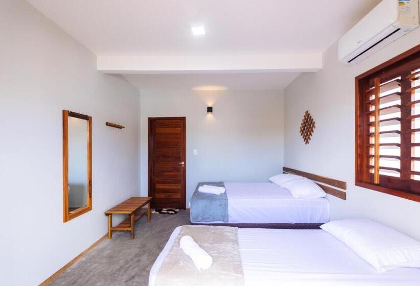 اتاق استاندارد سه نفره, Villa Ondas