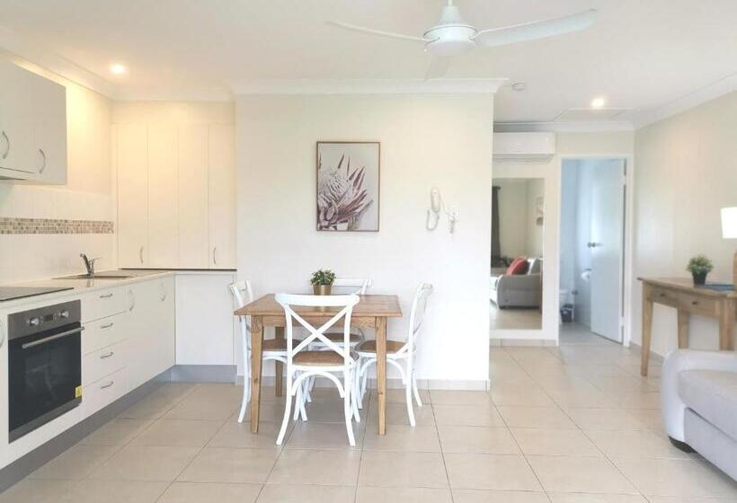 Апартаменты Deluxe 1 Спальня, Bay Of Palms