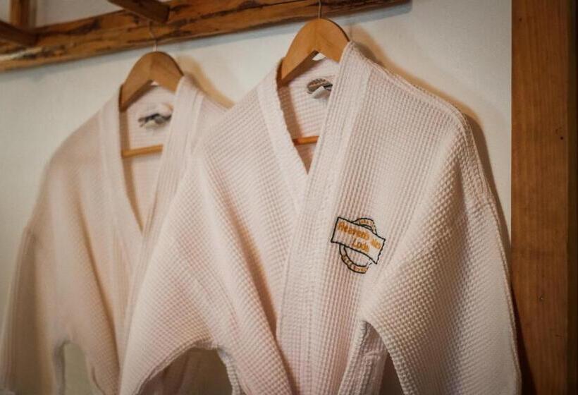 스위트 킹사이즈 침대, Heavenly Valley Lodge