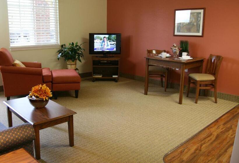 带大床的套房, Affordable Suites Of America Fredericksburg