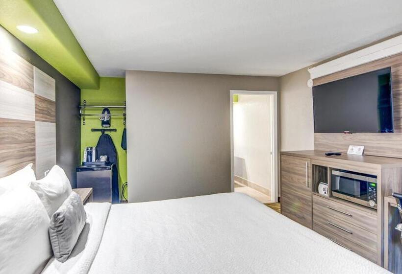 Номер Стандарт Кровать Кинг Адаптированный для Инвалидов, Seabreeze Inn  Fort Walton