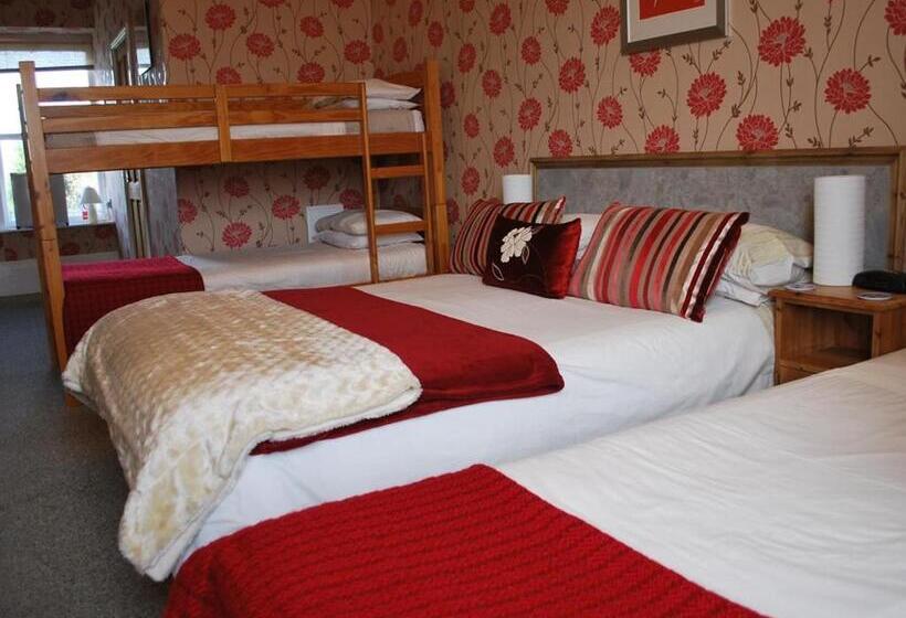 Семейный Номер, College Guest House