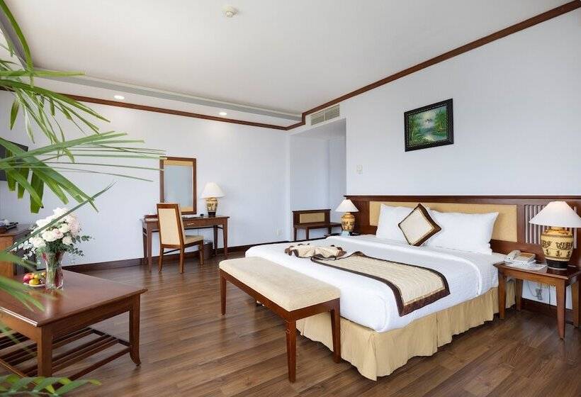 اتاق کلاس بیزنس, Saigon   Ninh Chu Hotel & Resort